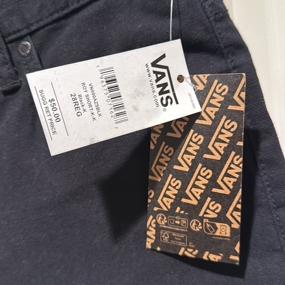 Vans Men's Black Shorts - Picture 4 of 6